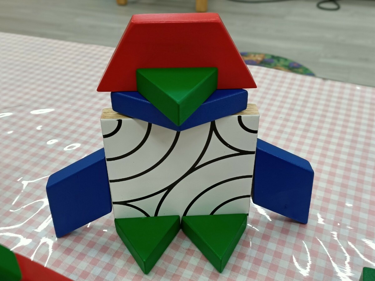 多元積木組合操作