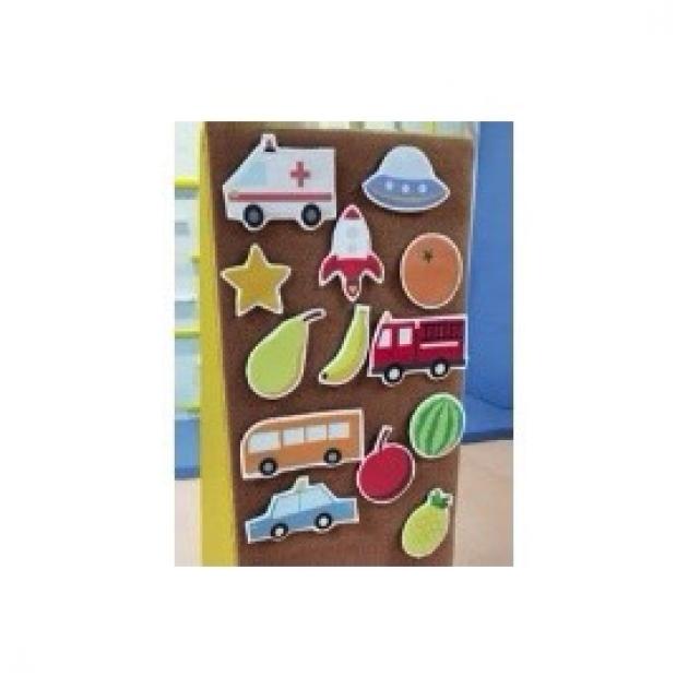 卡通圖案遊戲貼